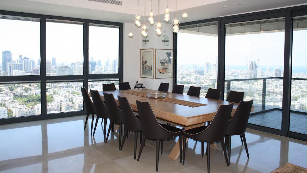דירת בוטיק בקומה 28, מגדל W, תל-אביב